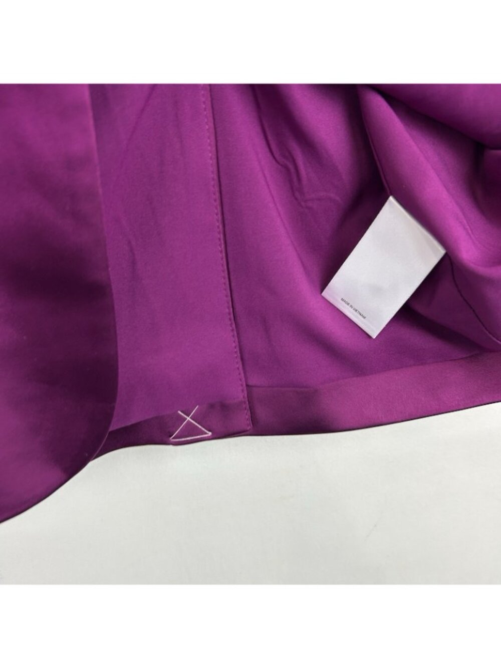 Express Women’s size XS Fuchsia Satin Blazer One Button Notch Jacket NWT$168 - Picture 13 of 15